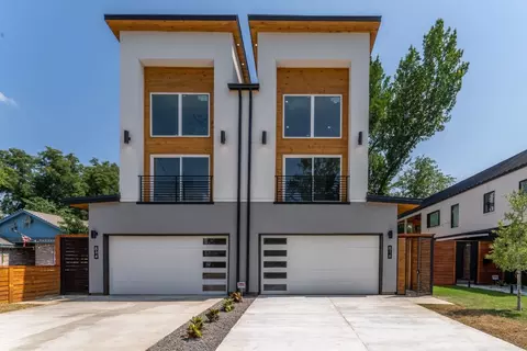 816 Bayonne, Dallas, TX 75212