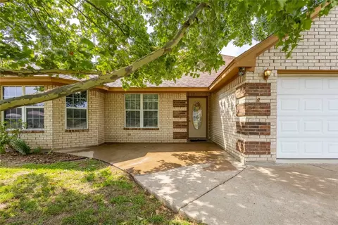 509 Sunset Acres Ct, Granbury, TX 76048
