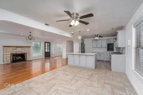 1042 Sayles Blvd, Abilene, TX 79605