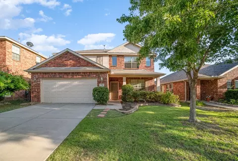 1700 Nighthawk Dr, Little Elm, TX 75068