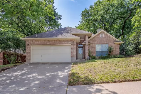 6014 Flintshire Ct, Arlington, TX 76017