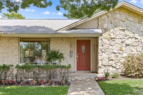 3111 Whitemarsh Cir, Farmers Branch, TX 75234