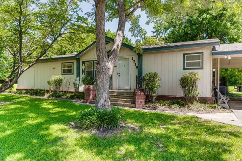 1710 Ranch Rd, Grand Prairie, TX 75052