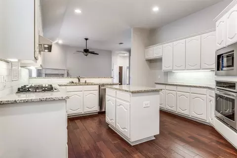3728 Granbury Dr, Dallas, TX 75287