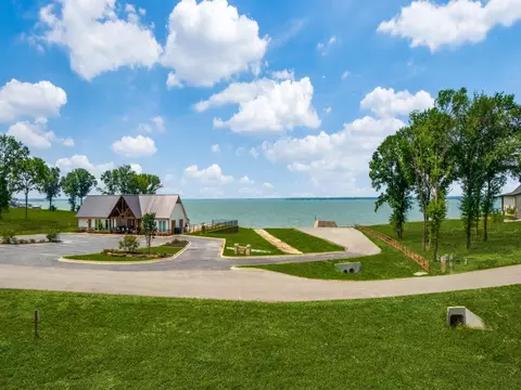 1593 Shoreline Dr, Kemp, TX 75143