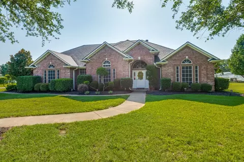 10082 Copeland Pl, Pilot Point, TX 76258