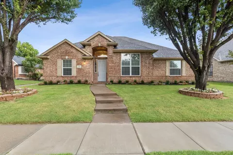 5513 Big River Dr, The Colony, TX 75056