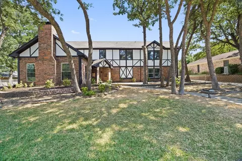 206 Inverness Dr, Trophy Club, TX 76262