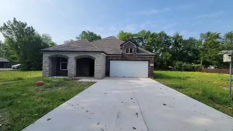 4405 Hill St, Greenville, TX 75401