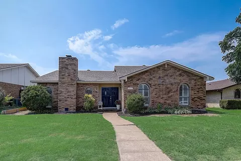 5613 Usher St, The Colony, TX 75056
