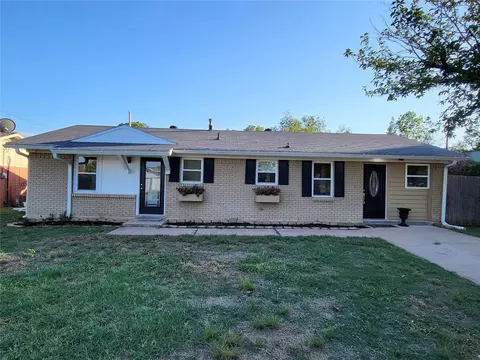 2609 Robertson Dr, Abilene, TX 79606