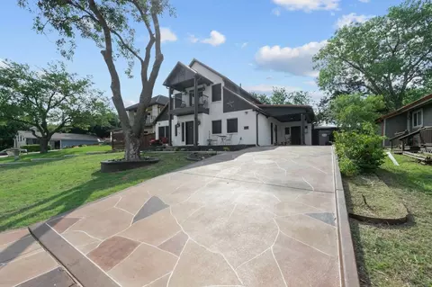 520 Riney Rd, Little Elm, TX 75068