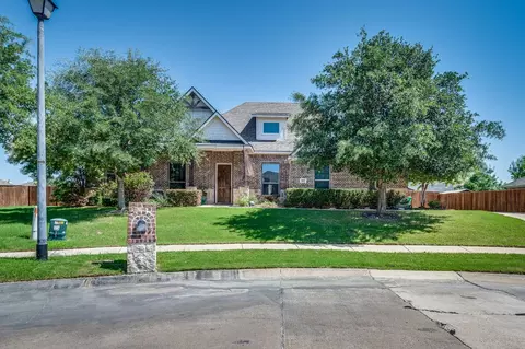 108 Abbey Rd, Waxahachie, TX 75165