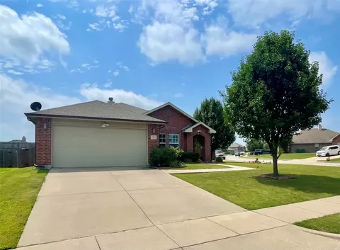 700 Windflower Dr, Royse City, TX 75189