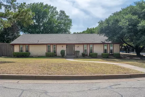 6502 Sabrosa E Ct, Fort Worth, TX 76133
