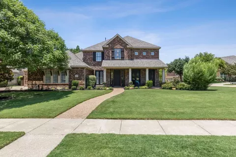 800 Woodcliff Dr, Mckinney, TX 75070