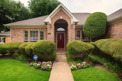 8320 Mountainview Dr, Dallas, TX 75249