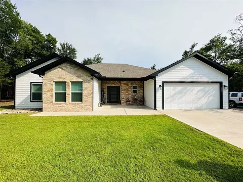 1214 E Ida Rd, Sherman, TX 75090