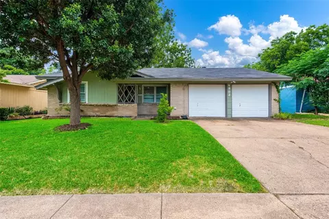 4302 Fernwood Dr, Garland, TX 75042