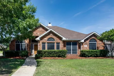7301 Tremont Ave, Rowlett, TX 75089