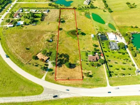000 Parker Rd, St Paul, TX 75098
