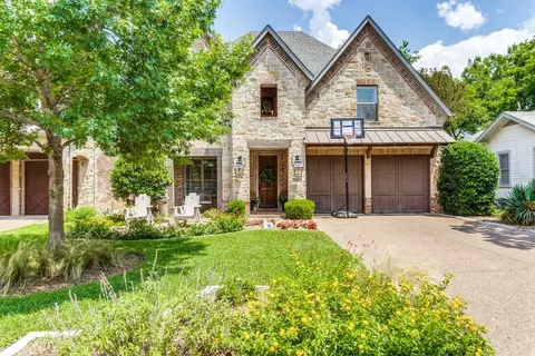 6243 Palo Pinto Ave, Dallas, TX 75214