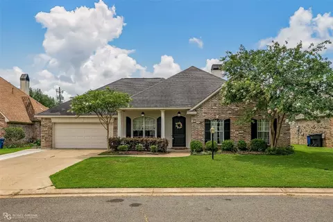 512 Grand Oaks Dr, Shreveport, LA 71106