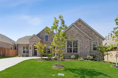 911 Hunters Creek Dr, Rockwall, TX 75087