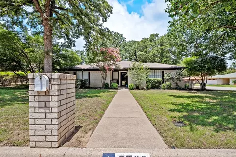5700 Honey Locust Trl, Arlington, TX 76017