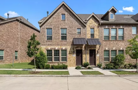 2449 Siskiyou St, Lewisville, TX 75067