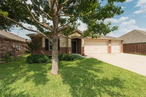 9504 Lakeway Dr, Argyle, TX 76226