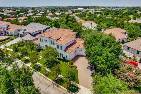 4561 Byron Cir, Irving, TX 75038