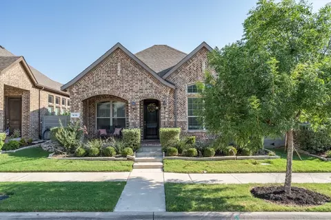 916 Boardwalk Way, Argyle, TX 76226
