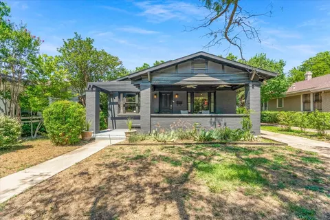 1300 Madeline Pl, Fort Worth, TX 76107