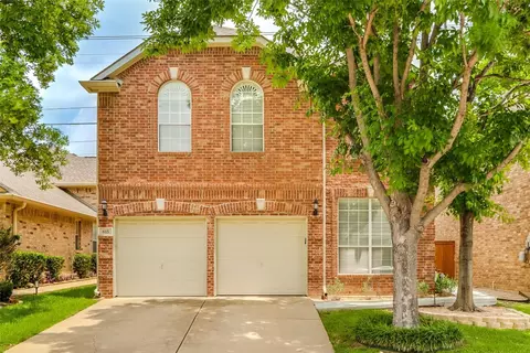 615 Poplar Ln, Irving, TX 75063