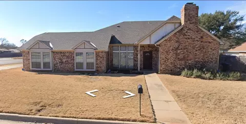 7424 Wind Chime Dr, Fort Worth, TX 76133
