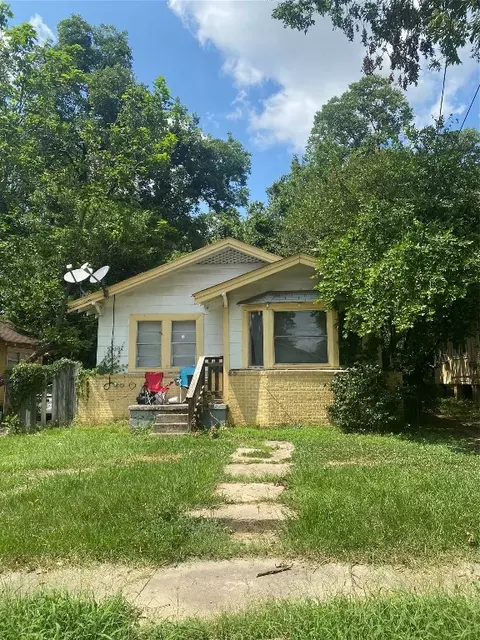 3228 Jackson St, Shreveport, LA 71109