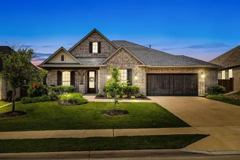 2821 Maverick Way, Celina, TX 75009