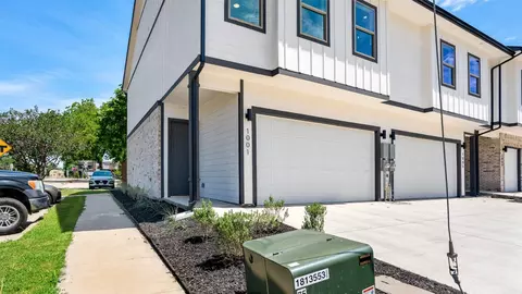 1020 17th St, Plano, TX 75074