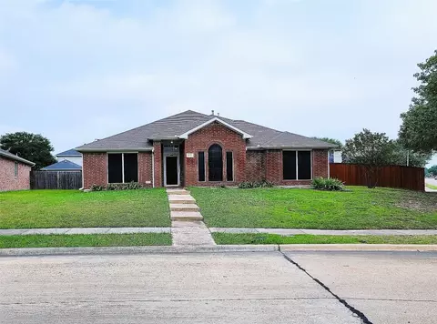 2741 Preston Crk, Mesquite, TX 75181