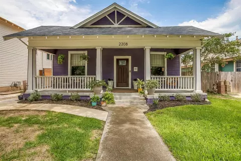 2208 5th Ave, Fort Worth, TX 76110
