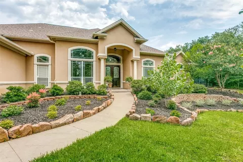 1010 Citrine Cv, Oak Point, TX 75068