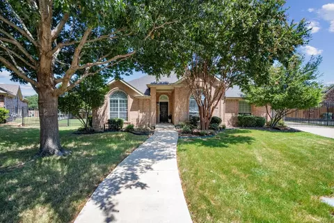 1110 Saint Ann Dr, Mansfield, TX 76063