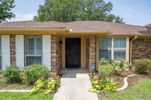 2005 Pembrooke Pl, Denton, TX 76205