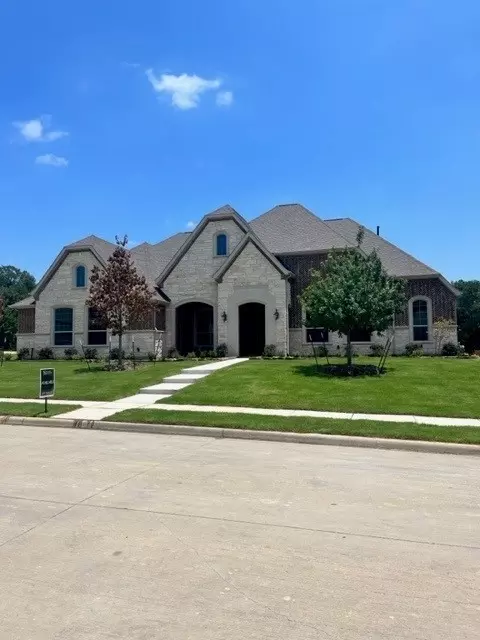 825 Omaha Trl, Keller, TX 76248