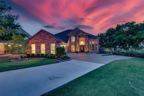 1801 Isle Royale Dr, Rockwall, TX 75087