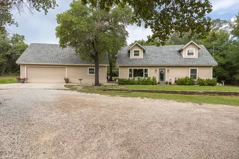 4400 Hunters Glen Ct, Granbury, TX 76048