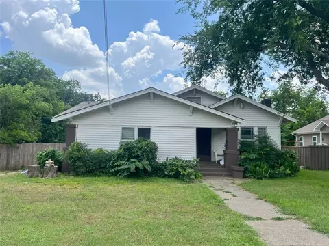 801 W Hickory St, Denton, TX 76201
