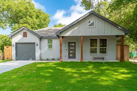 1812 Marshall St, Greenville, TX 75401