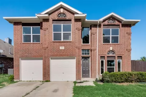 5811 Taunton Ct, Arlington, TX 76018